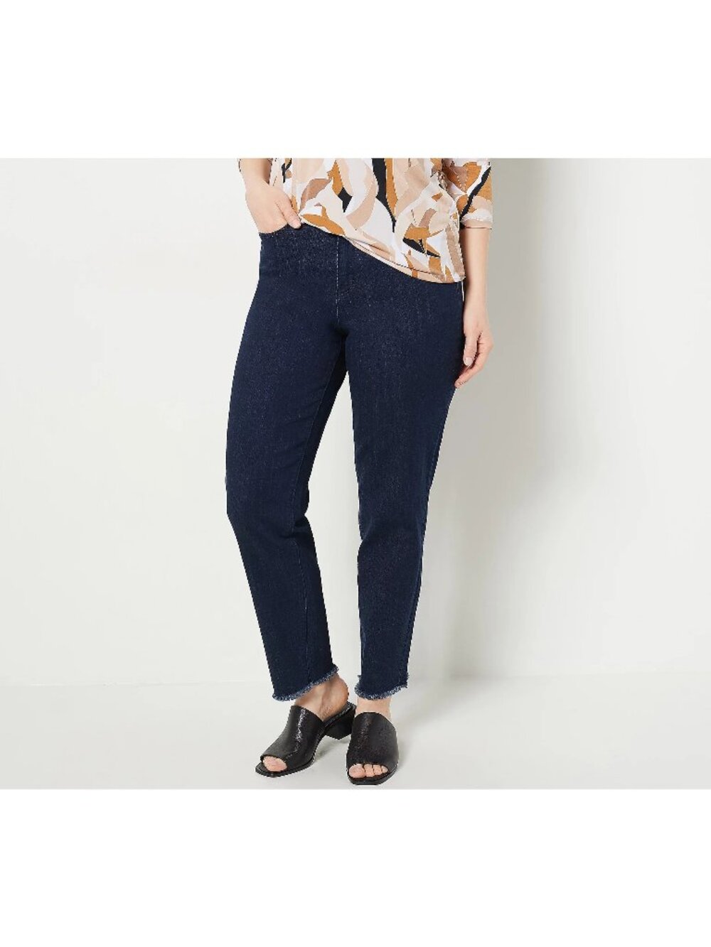 Susan Graver Regular Straight Ankle Jean with Frayed Hem Womens 6 Dark Wash NEW
